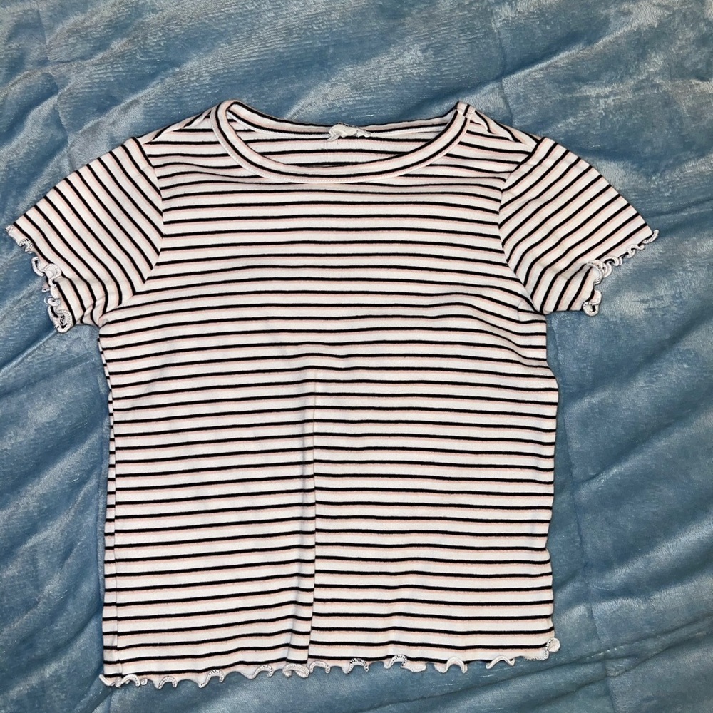Forever 21 T-shirt